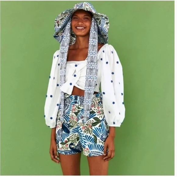 Farm Rio Blue Flowers Long Sleeve Crop Top size Medium - Picture 3 of 12